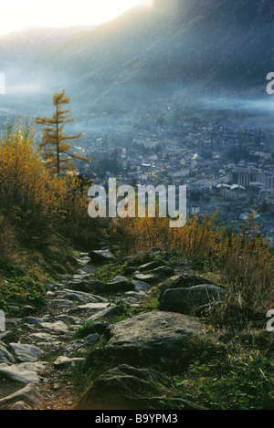 Hügel mit Blick auf Chamonix Stockfoto