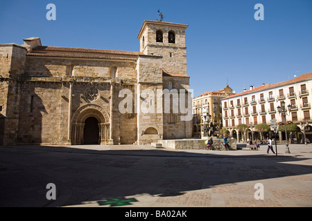 Romanische Kirche von San Juan de Puerta Nueva in Zamora Castilla-León, Spanien Stockfoto