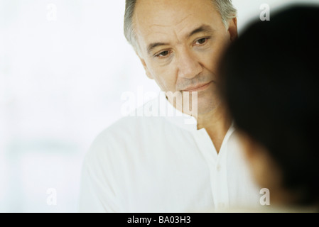 Senior woman, Blick auf Frau Stockfoto