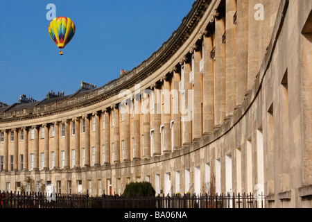 Der Halbmond in der Stadt Bath im Südwesten Englands Stockfoto