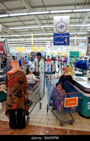 Kasse, Carrefour-Supermarkt, Ciy Center Mall, Kairo, Ägypten Stockfoto