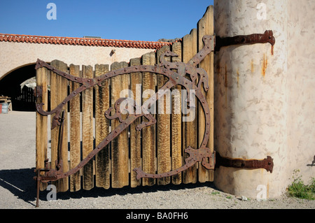 ein sehr dekorative schmiedeeiserne westliches Tor Stockfoto