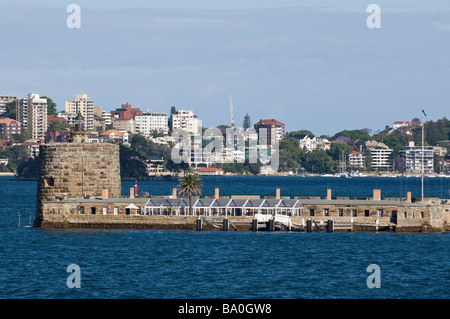 Fort Denison, bekannt als Pinchgut Insel. Es ist eine kleine befestigte Insel im Hafen von Sydney, Australien. Stockfoto