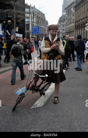 Während des G20-Gipfels - 1. April in London zu protestieren.  2009 Stockfoto