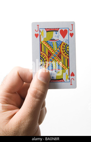 Hand hält Jack von Herzen Spielkarten vor einem weißen Hintergrund Stockfoto