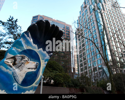 Wolf und Adler Statue auf der Burrard Street Vancouver British Columbia Stockfoto