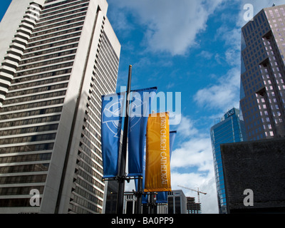 Royal Centre an der Burrard Street und Georgia Street im Zentrum von Vancouver, British Columbia Stockfoto