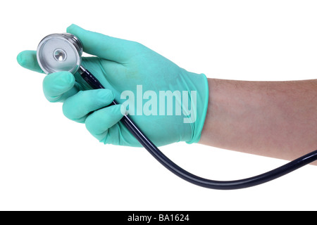 Hand mit Stethoskop Ausschnitt auf weißem Hintergrund Stockfoto