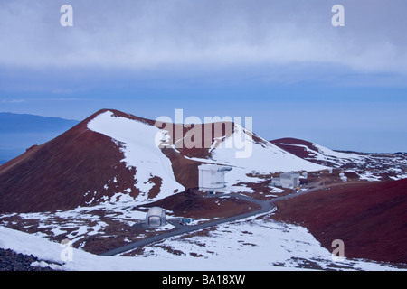 Observatorien auf dem Gipfel des Mauna Kea, Big Island, Hawaii, USA Stockfoto