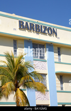 USA Florida Miami South Beach Ocean Drive Art Deco Hotel Barbizon entworfen von Henry Hohauser 1937 Stockfoto