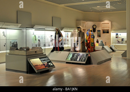 Nationalmuseum von Bahrain indoor Exponate Stockfoto