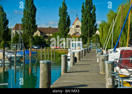 Steganlage bei Marina Mittelzell Reichenau Lake Constance Germany | Steganlage Mittlezell Reichenau Bodensee Stockfoto