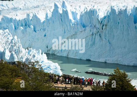 Zuschauer der Perito Moreno Gletscher Patagonien Argentiniens. Stockfoto