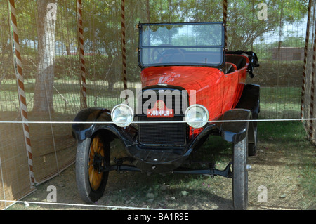 Eine aus einer Sammlung von Oldtimern in der Umaid Bhawan Palace in Jodhpur Rajasthan Indien Stockfoto