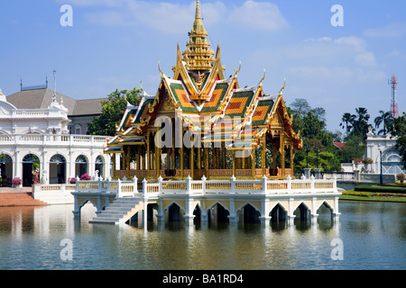 Bang Pa In Aisawan Thipya Kunst göttlichen Sitz der persönlichen Freiheit im königlichen Sommerpalast in der Nähe von Bangkok Thailand Stockfoto