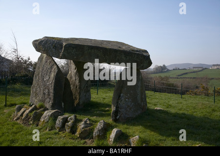 Ballykeel Stativ Dolmen Portal Grab South County Armagh Nordirland Stockfoto