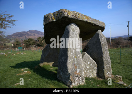 Ballykeel Stativ Dolmen Portal Grab South County Armagh Nordirland Stockfoto