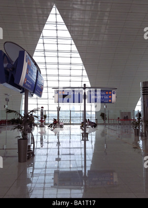 In der Transitzone des Dubai International Airport Terminal Stockfoto