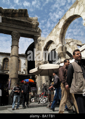 Westtor des römischen Tempels des Jupiter Damaskus Syrien Puerta Oeste del Templo Romano ein Jupiter Damasco SIRIA Stockfoto