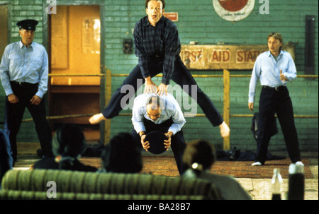 DER volle MONTY 1997 TCF-Film mit Robert Carlyle auf der rechten Seite Stockfoto