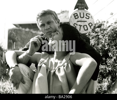 STEVE McQUEEN U.S. Filmschauspieler mit seiner Frau Neile Adams im Jahr 1959 Stockfoto