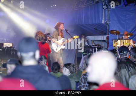 Konzert-Reggae-Band "Jahcoustix" Idee Abend nicht frei für Tourismus Musik Festival Open Air Musiker Künstler Männer Stockfoto