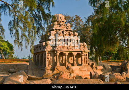 Fünf Rathas Dharmaraja-Ratha Mahabalipuram Tamil Nadu Indien Stockfoto