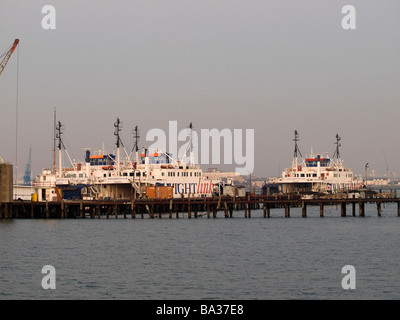 Isle Of Wight Wightlink Autofähren Caedmon, Cenred und Cenwulf festgemacht in Southampton UK nach wird pensioniert Stockfoto