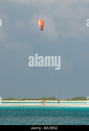 Kite-Surfen Francisqui Los Roques Venezuela in Südamerika Stockfoto