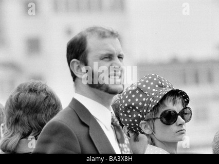 70er Jahre, schwarz / weiß Foto, Menschen, junges Paar, im Alter von 25 bis 35 Jahre Stockfoto