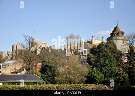 Windsor Castle von Alexandra Gardens, Windsor, Berkshire, England, Vereinigtes Königreich Stockfoto