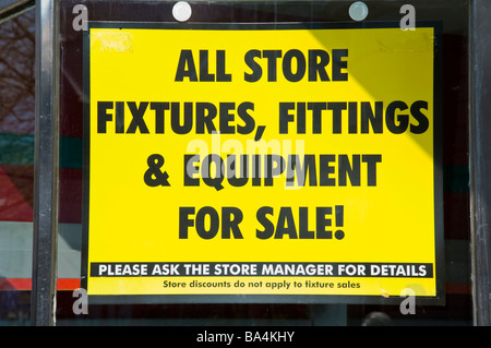 Betriebs- und Geschäftsausstattung für Verkauf registrieren in leere Stadtzentrum Shop UK Stockfoto