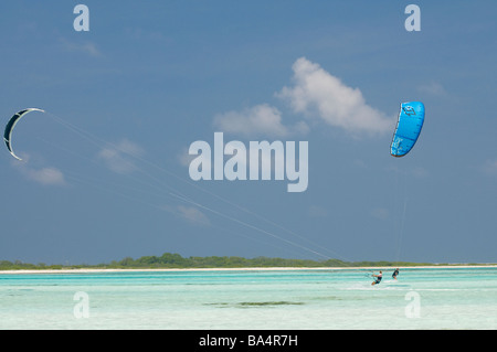 Kitesurfen Sie Francisqui Los Roques Archipel Venezuela-Südamerika Stockfoto