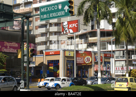 American Business, Kentucky Fried Chicken, Franchise in Acapulco Mexiko Stockfoto