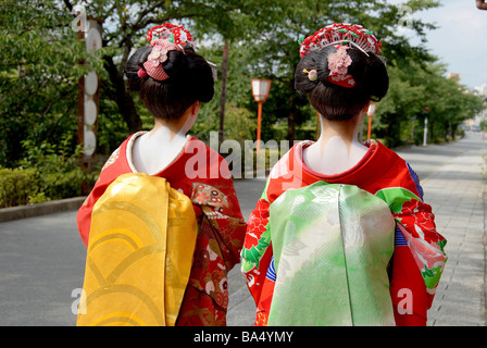 Geisha tragen Tracht in Kyoto, Japan Stockfoto