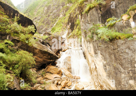 China Yunnan Provinz der Yangzi Fluss durchquert Tigersprung-Schlucht Stockfoto