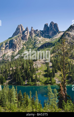 USA, Washington, Wenatchee National Forest, North Cascades, blaue See Stockfoto