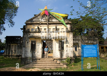 Lange Hung Church ist eine nationale Reliquie in der Stadt von Quang Tri-Vietnam Stockfoto