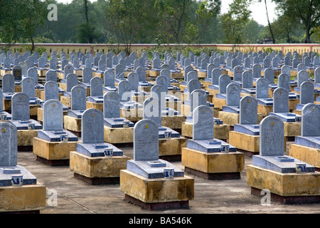 Truong Son Friedhof für nordvietnamesischen Soldaten in der Nähe von Quang Tri Vietnam Stockfoto