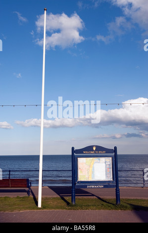 Willkommen bei Filey melden Sie sich an der Strandpromenade, "North Yorkshire", England, "Great Britain" "Großbritannien" Stockfoto