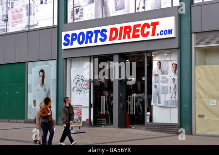 Direkte Sportgeschäft, Birmingham, UK Stockfoto