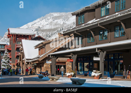 Base Bereich, Skigebiet Aspen Highlands, Aspen, Colorado. Stockfoto