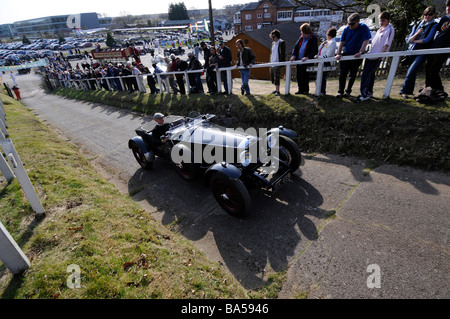 Brooklands Test Hill Centenary Event 22 03 2009 Invicta Stockfoto