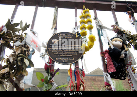 Cross Bones stillgelegten Friedhof im Stadtteil Southwark, London.  Eine ungeweihte Friedhof geht zurück bis ins Mittelalter. Stockfoto