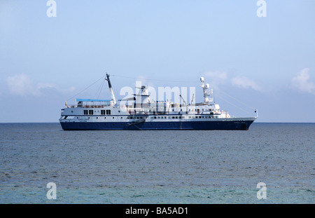 M/V Santa Cruz, touristischen Schiff, Galapagos-Inseln, Ecuador, Südamerika Stockfoto