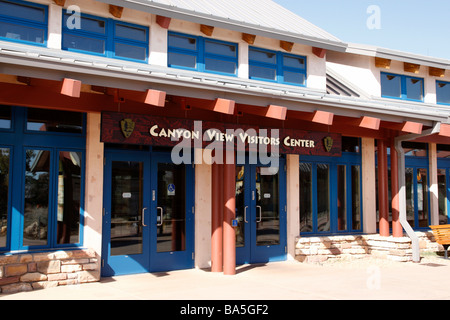 Eingang zum Canyon-Blick-Besucherzentrum in der Nähe von Mather Point Grand Canyon south rim Nationalpark Arizona usa Stockfoto