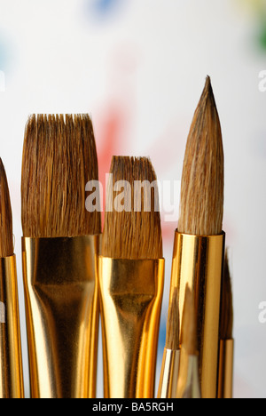 Pinsel Pinsel zum Zeichnen von C Weichzeichnen einen Farbe Hintergrund Stockfoto