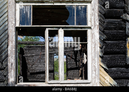 Verbranntes Holzhaus Blick. Stockfoto