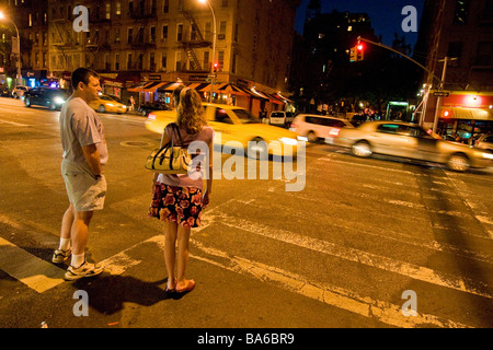 New York durch die Nacht 93th Avenue Manhattan New York Vereinigte Staaten von Amerika Stockfoto