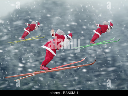 Weihnachten Weihnachtsmann Ski Skibrille Säcke Geschenke Flug Skispringen Seite-Stellungnahme Schneefall [M] komponieren Weihnachtszeit Advent Stockfoto